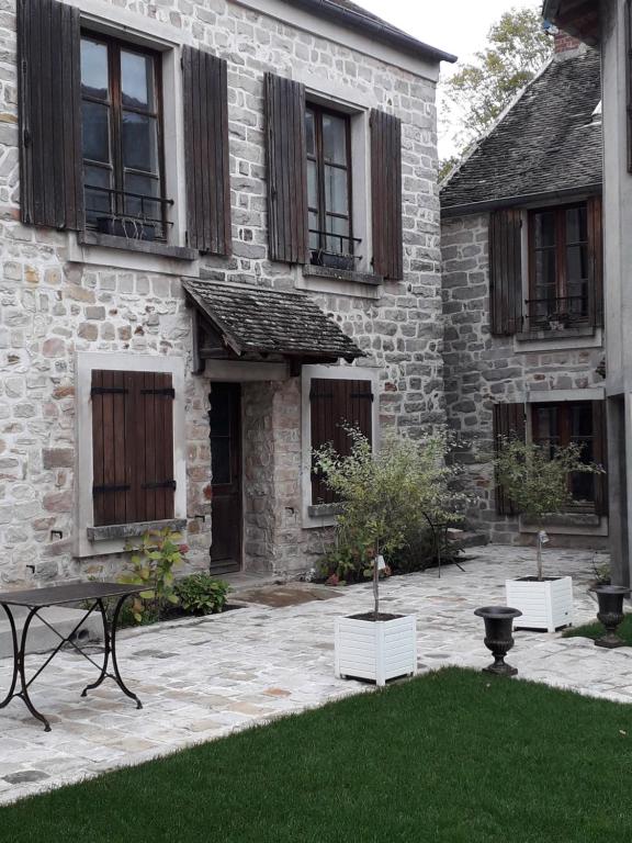 B&B / Chambre d'hôtes ARTEMIS SUITE 38 GRANDE RUE, 77630 Barbizon