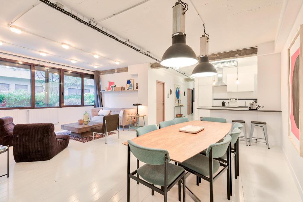 Appartement Artist and Design Loft - 10 Guests - 5 Min From Metro 45 Rue Villiers de l'Isle Adam, 75020 Paris