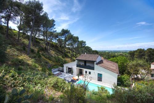 Arty Provence, piscine chauffée Saint-Étienne-du-Grès france