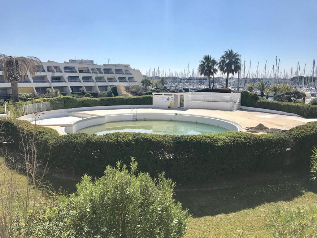 Appartement AS17117 - P2 avec piscine et magnifique vue Port Résidence \, 30240 Le Grau-du-Roi