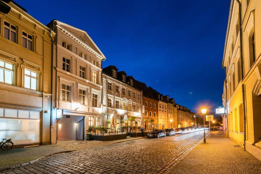 Hôtel Askania Hotel & Brauhaus Breitestr.2-3, 06406 Bernburg