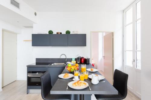 Appartement Astoux YourHostHelper 58 Rue Meynadier Cannes