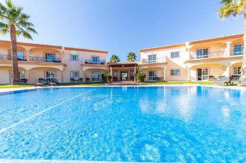 Atalaia Sol Aparthotel - heatable pool & tennis Lagos portugal