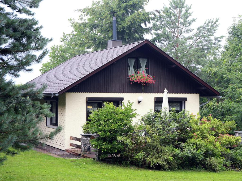 Maison de vacances Attractive Holiday home in Waltershausen with Fireplace , 99891 Winterstein
