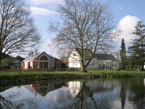 Maisons de vacances Au Bas Chalonge Gite Le Four à Pain Le Bas Chalonge, 44850 Ligné