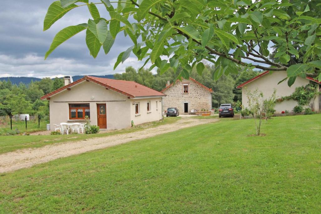 Maison de vacances Au bon accueil Beaulieu Gare, 87470 Peyrat-le-Château