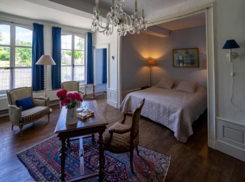 B&B / Chambre d'hôtes Au Chantecler Rue du Général de Gaulle Malzy