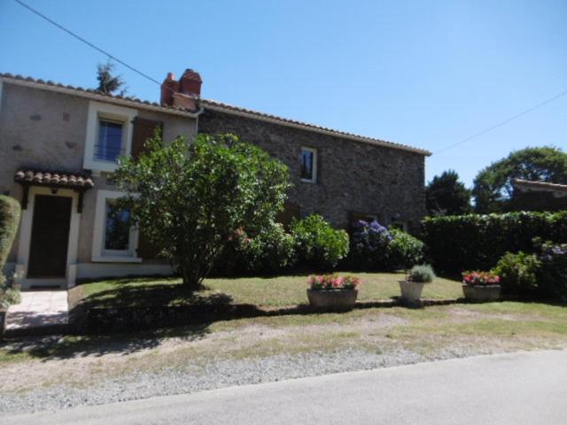 Maison d'hôtes Au Clos de Launay Chambres d’Hôtes 59 Route des Funeries Launay, 44850 Le Cellier