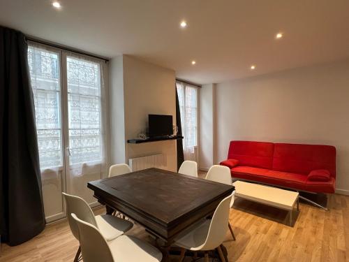 Appartement Au coeur de Cauterets, T2 + alcôve. 4P. 06 Rue de Verdun Cauterets