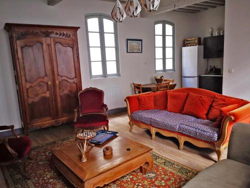 Appartement Au Coeur de Pézenas appartement 5,  1er étage 6 Rue Anatole France Pézenas