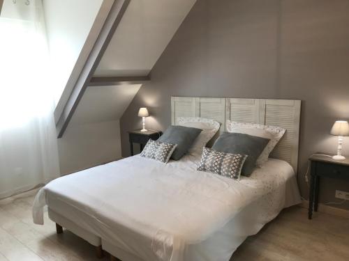 B&B / Chambre d'hôtes Au coeur des châteaux 26 route de Fougères Cheverny