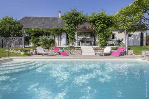 Maison de vacances Au Coeur du Bien-Etre, gîte avec piscine chauffée et couverte, SPA, sauna, massages 32 Rue du Grand Saint-Laumer Monteaux