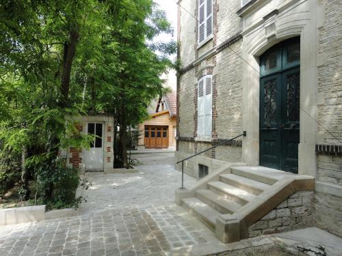 B&B / Chambre d'hôtes Au fil de Troyes 23 rue Neuve de la République Sainte-Savine