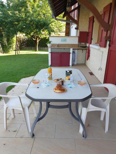 Séjour chez l'habitant Au Grés du Vent Rue de Lavaizin Ruy