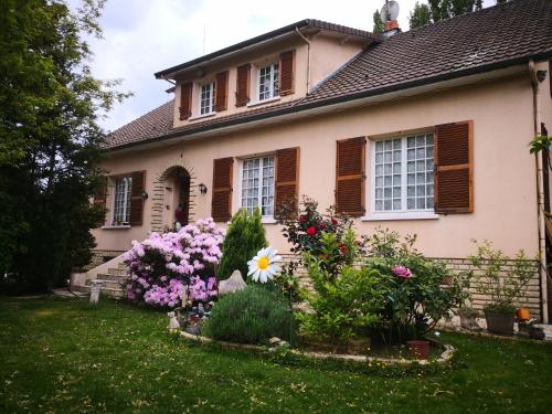 Au Jardin Fleuri Secondigny france