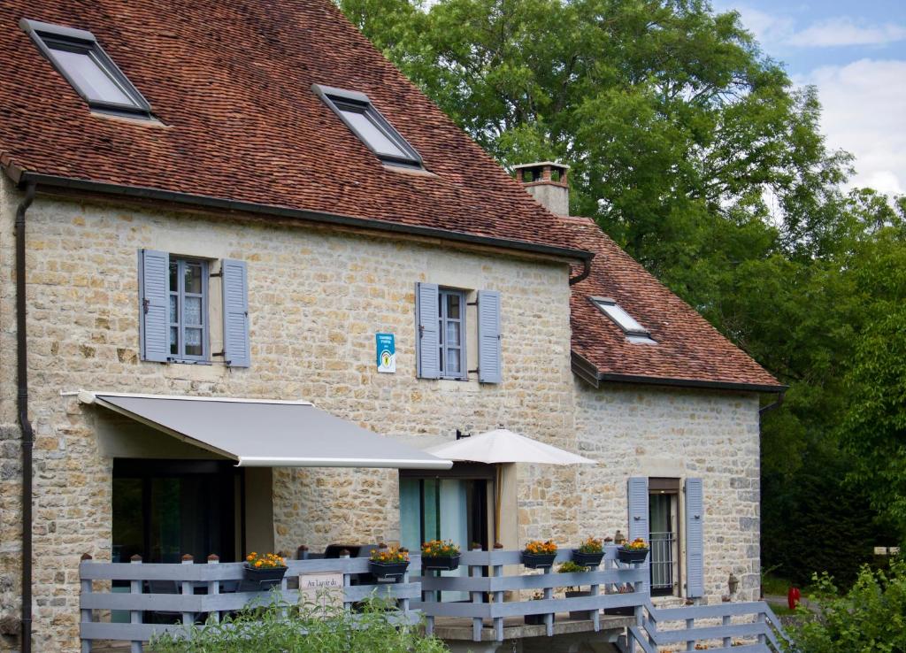 B&B / Chambre d'hôtes Au lavoir du Serein \ 40 Chemin du Serein, 39210 Saint-Germain-lès-Arlay