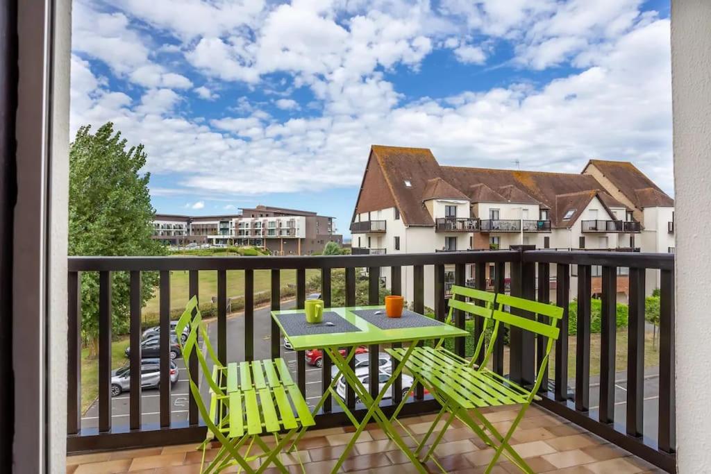 Appartement Au P'tit Nid, un petit cocon au bord de mer 32 Avenue Charles de Gaulle, 14390 Cabourg