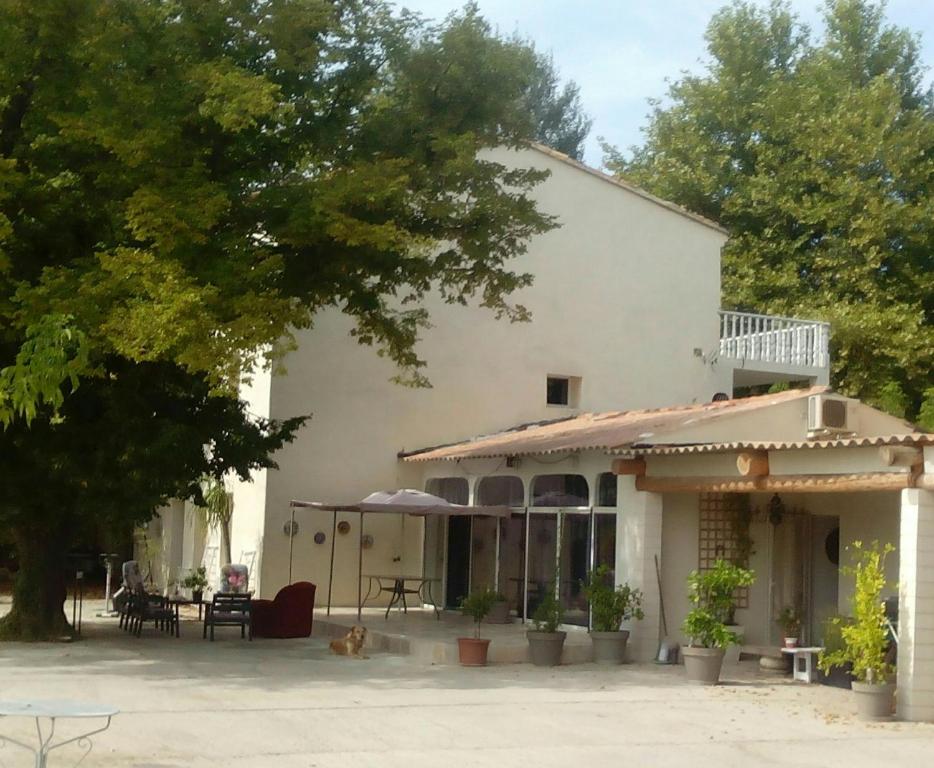 B&B / Chambre d'hôtes Au pays du Ventoux 1515 Chemin de la Traille, 84250 Le Thor