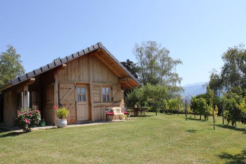 Chalet Au petit chalet avec son SPA - Escapade en amoureux ! 130 impasse de la Nichée Cruet