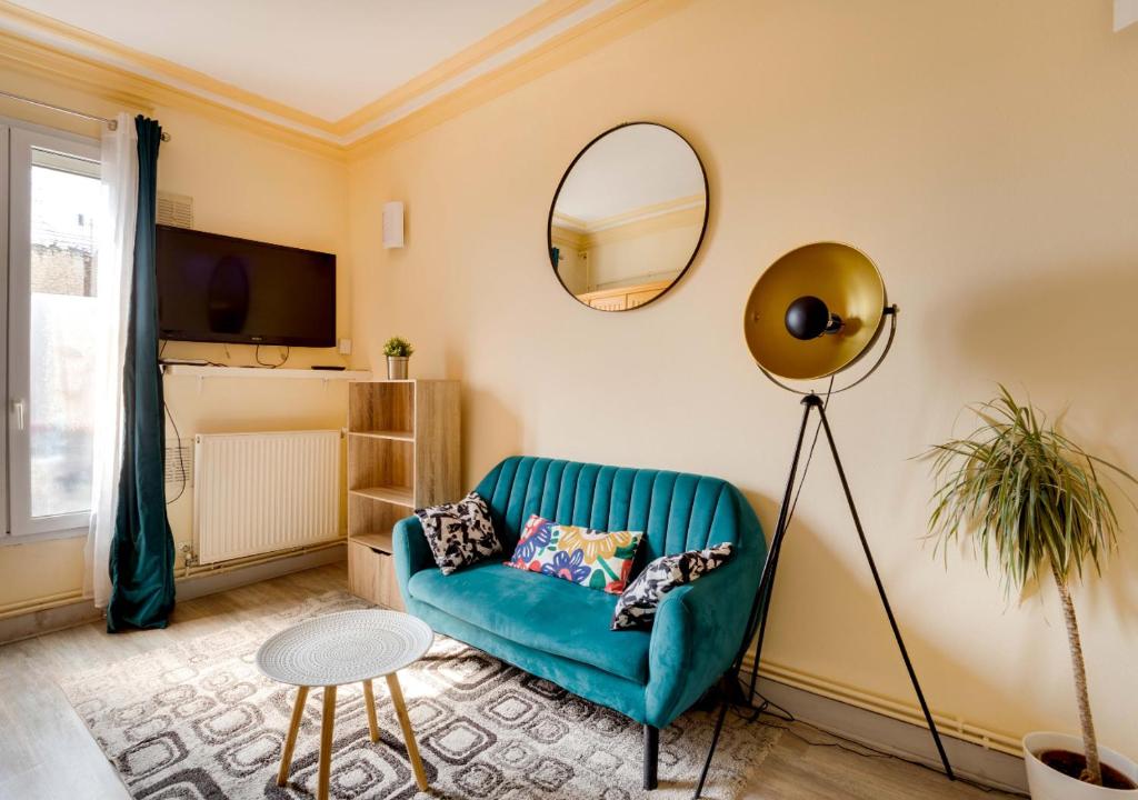 Appartement Au PIED de la GARE aux PORTES de PARIS 11 Rue Jules Ferry, 94400 Vitry-sur-Seine