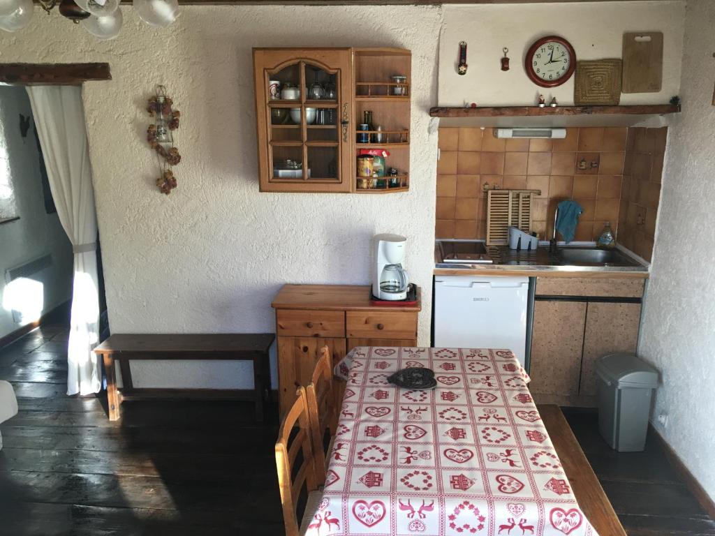 Appartement Au Pied du Télécabine de Pra Loup les Molanes Praloup les Molanes Ferme les Blancs, 04400 Les Blancs