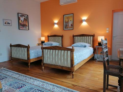 B&B / Chambre d'hôtes Au Puy Des Vérités 7 Avenue Pasteur Lapalisse