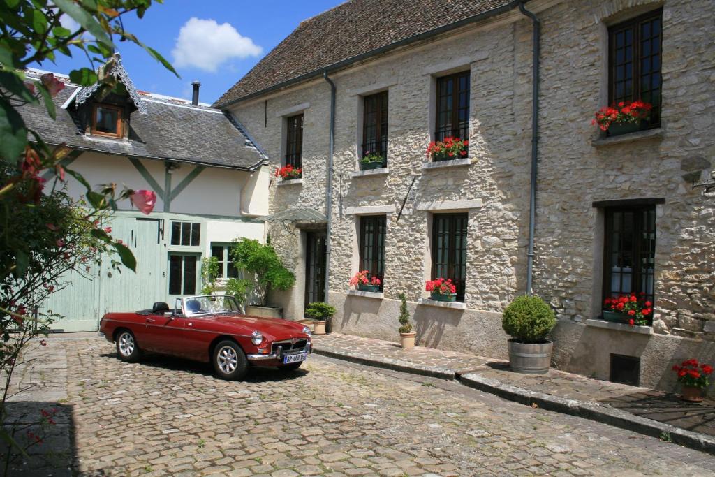 B&B / Chambre d'hôtes Au Relais de Chaussy 4 Grande Rue, 95710 Chaussy