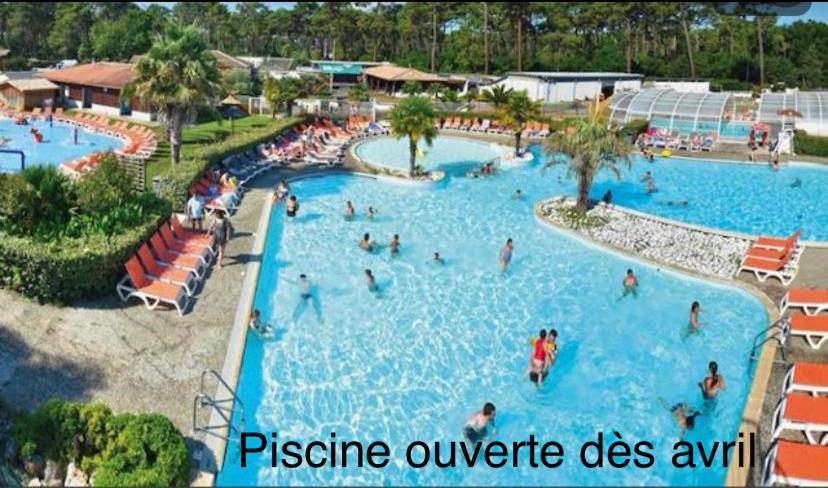 Camping Au viviers camping Siblu sublime bungalow Avenue Léon Lesca, 33950 Claouey