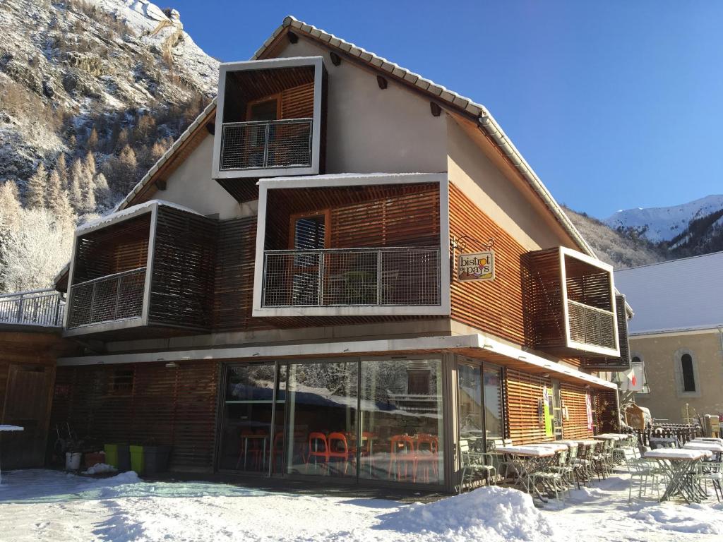 AUBERGE DES ECRINS LES BORELS, 05260 Champoléon