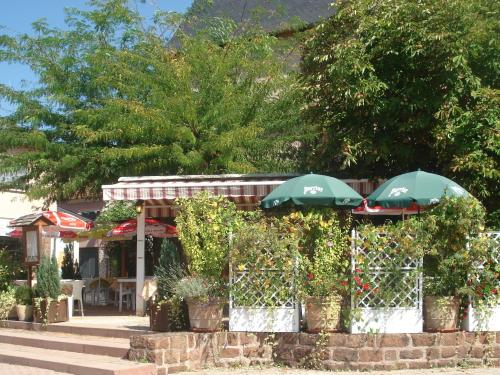 Hôtel Auberge Aux Portes de Conques 5, Route du Moulin, Saint-Cyprien-sur-Dourdou Saint-Cyprien-sur-Dourdou