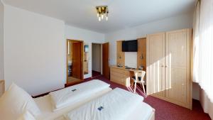 Auberge Blochums Gasthof Hirsch 1 Georg-Fischer-Straße 87616 Marktoberdorf Bavière