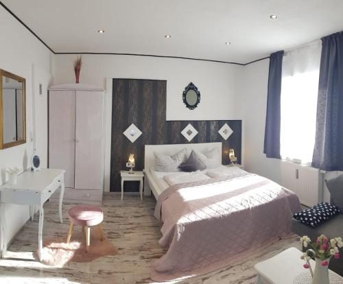 Boutique Family Apart House LA