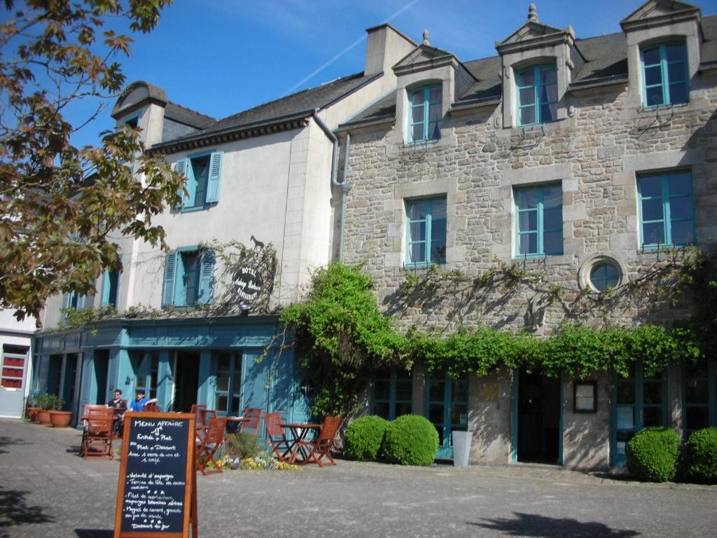 Hôtel Auberge Bretonne 2, Place Duguesclin, 56130 La Roche-Bernard