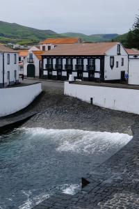 Auberge de jeunesse Boa Nova Hostel Largo da Calheta nº16 9880-346 Santa Cruz da Graciosa Açores