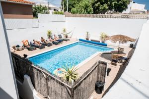 Bura Surfhouse