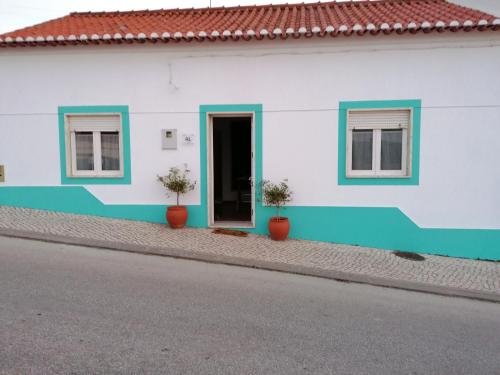 Carlo's Beach Guest House
