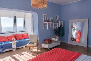 Chill in Ericeira Surf House