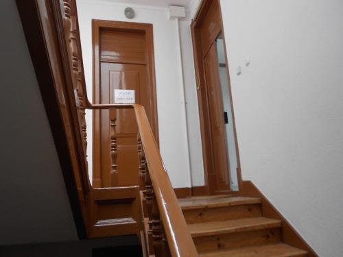 Crescent Rooms