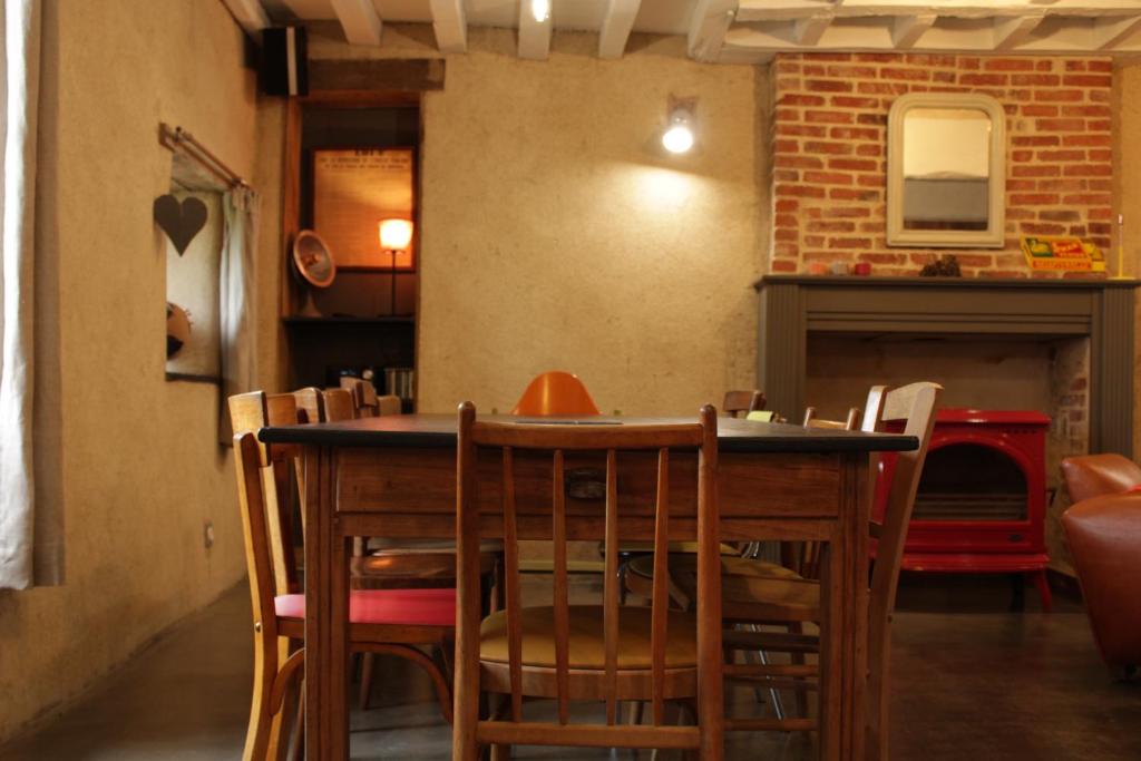 De Pedra e Sal Hostel & Suites