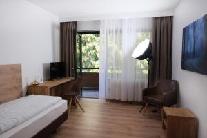 Forest Rooms