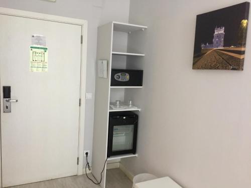 Golden Tram 242 Suites & Hostel
