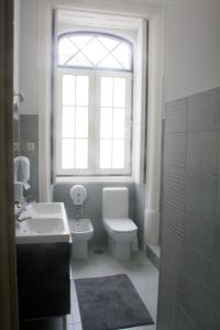 Hostel 402