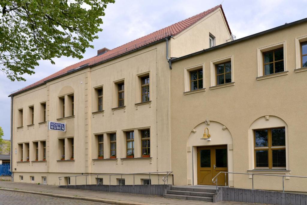 Hostel in Guben Bahnhofstraße 6, 03172 Guben
