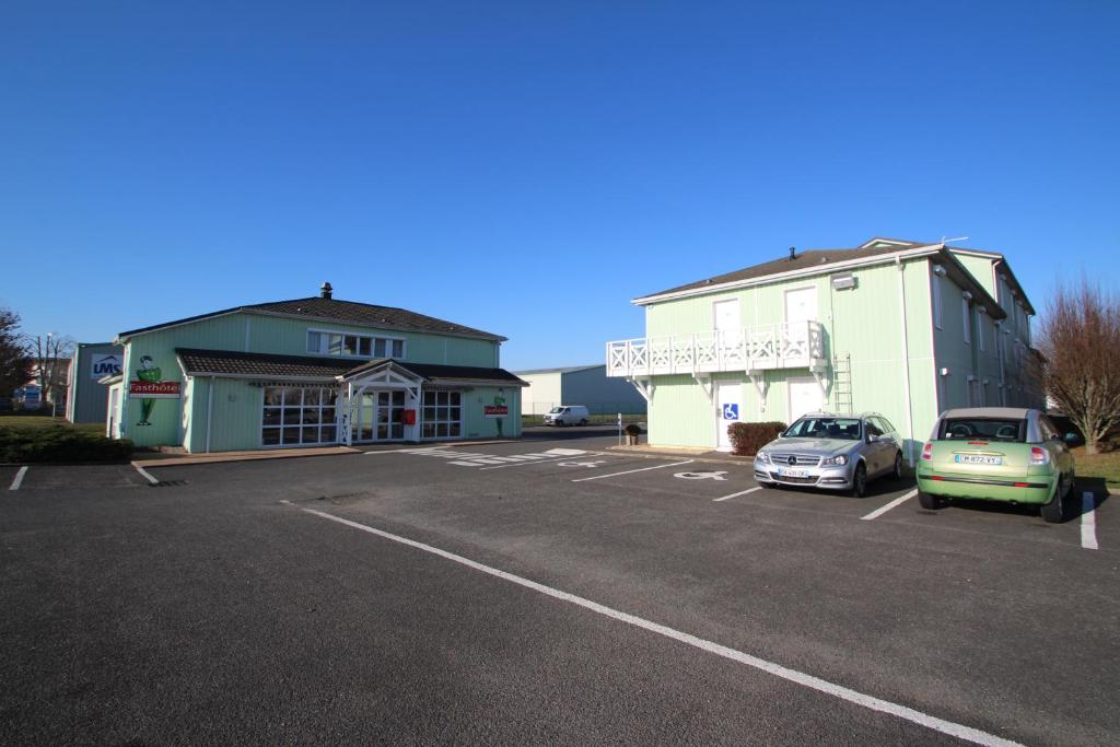 Hostel les Terrasses du Roc 30630 Saint-André-de-Roquepertuis