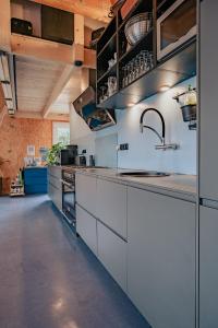Hostel oder Ferienwohnung 1-16 Personen im BLAUEN HAUS