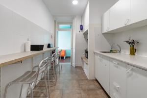 Hostel Seven Hills