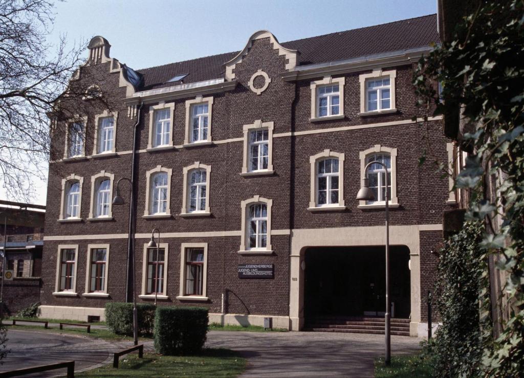 Auberge de jeunesse Jugendherberge Duisburg Landschaftspark Lösorter Straße 133 47137 Duisbourg