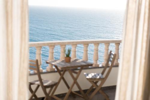 Laneez Ericeira Surf House
