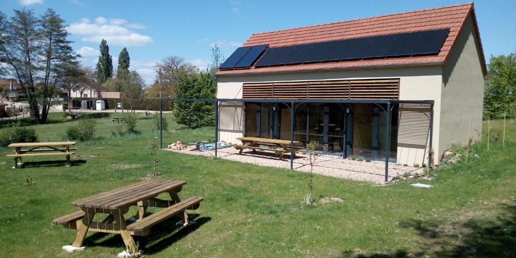 Auberge de jeunesse Le Baugyte - Gite d'ETAPE Lieu dit le Bourg, Face salle des fêtes, proche de l'église 71110 Baugy