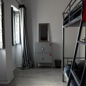 Lisbon Hostel Terminal 3